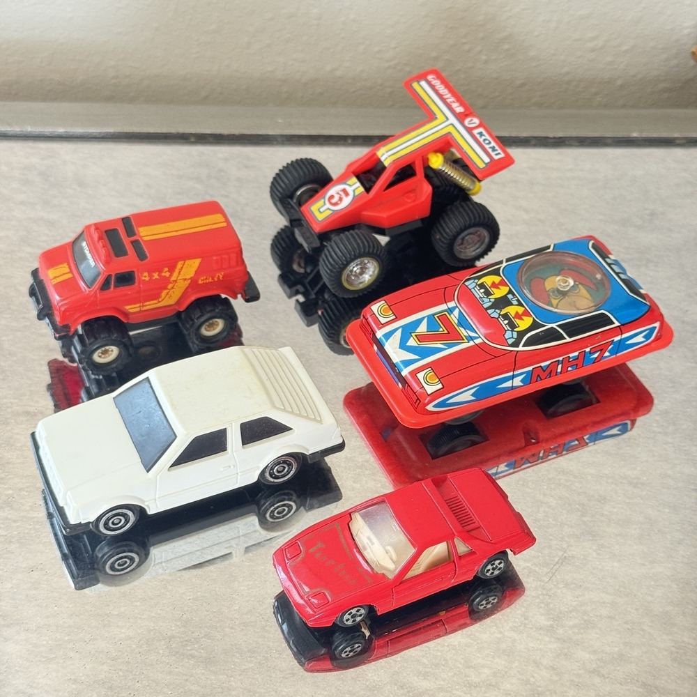 Vintage 1980s Toy Car Lot Racer Tonka Turbo Johnny Tin